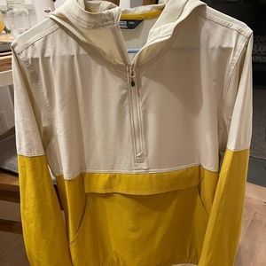 Women's Ferrosi Anorak - Sand & Larch color - size Medium